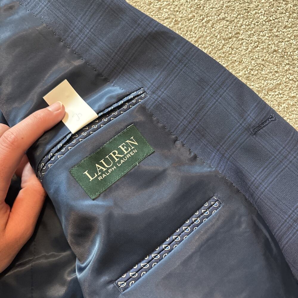 Lauren Ralph Lauren Men's Blue Check 2-Button Notch Blazer 44R Poly Blend - Picture 3 of 11